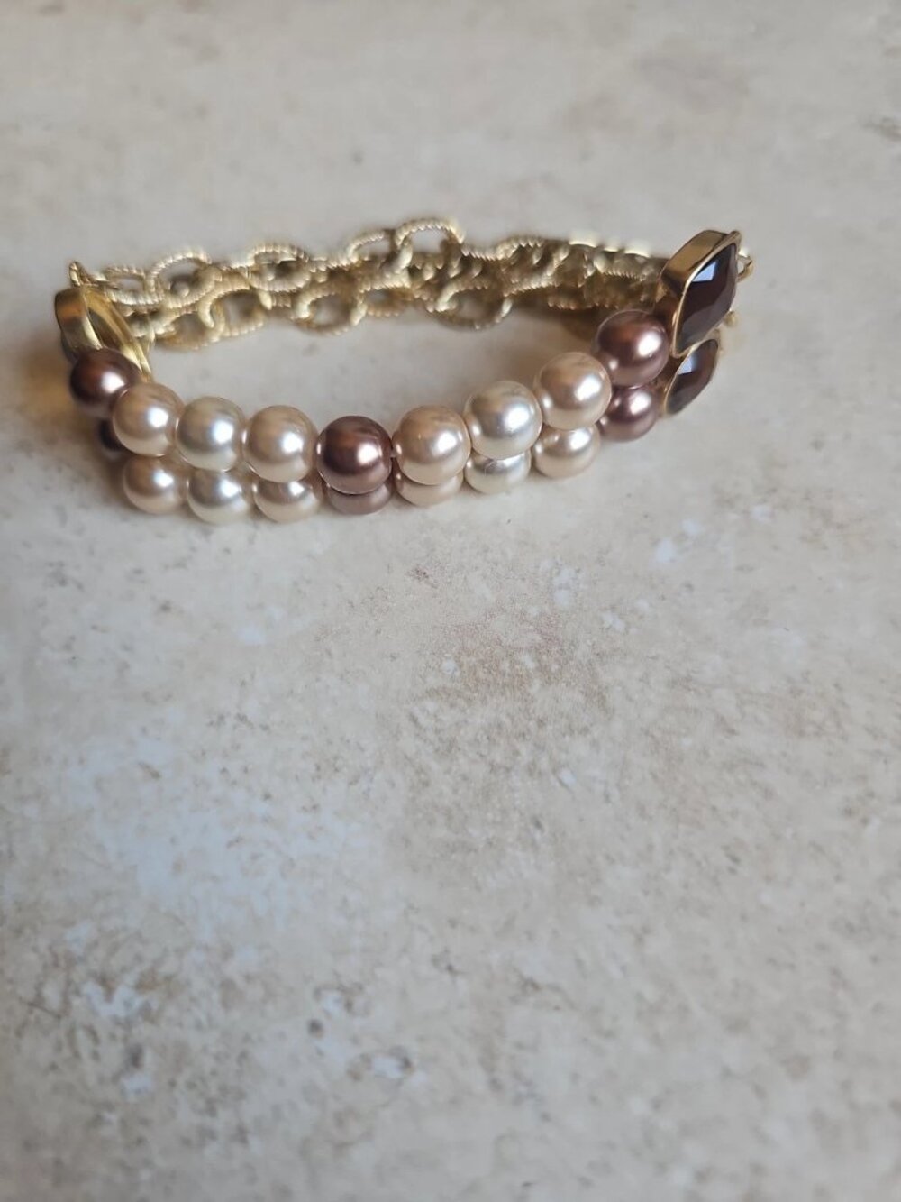 Unbranded Chunky Gold-Tone Multi-Strand Cream/Mauve Faux Pearl Bracelet
